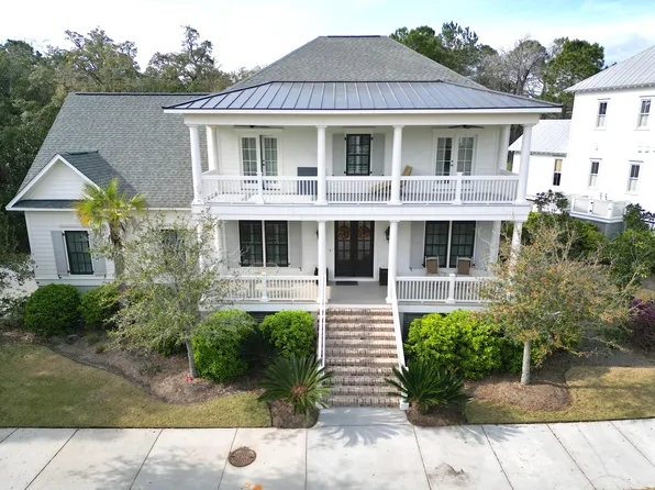 273 Island Park Dr, Charleston, SC 29492