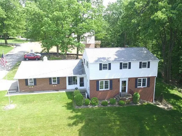 408 Park St, Derry, PA 15627