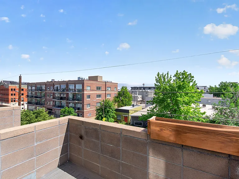 2900 Wyandot St #303 — Photo 30