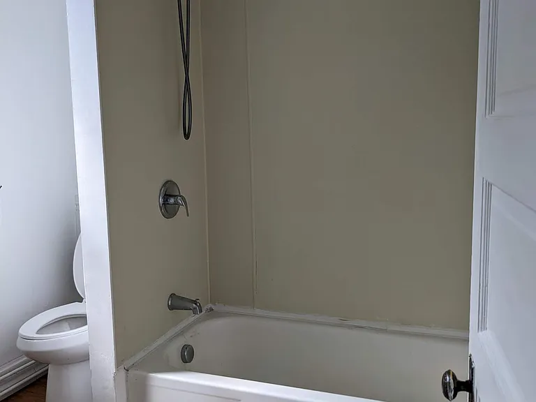 3321 Ruther Ave #2 — Photo 9