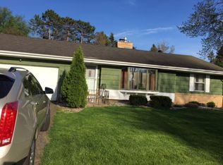 1720 Vicki Ln, Mendota Heights, MN 55118