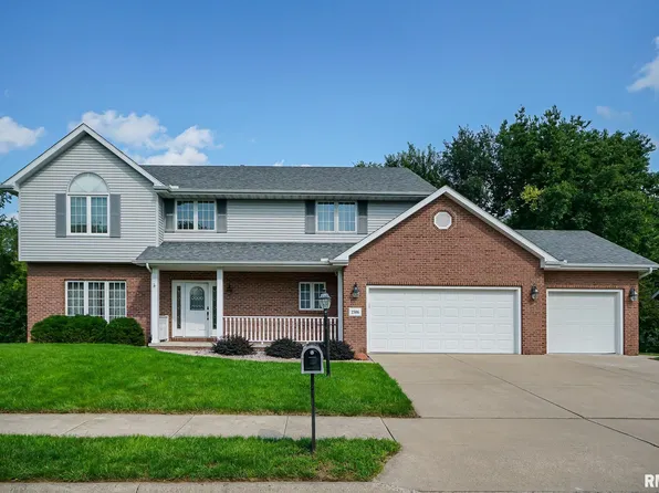 2306 W Brooklyn Pl, Dunlap, IL 61525