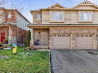6 Chestnut Dr #35, Grimsby, ON L3M0C4