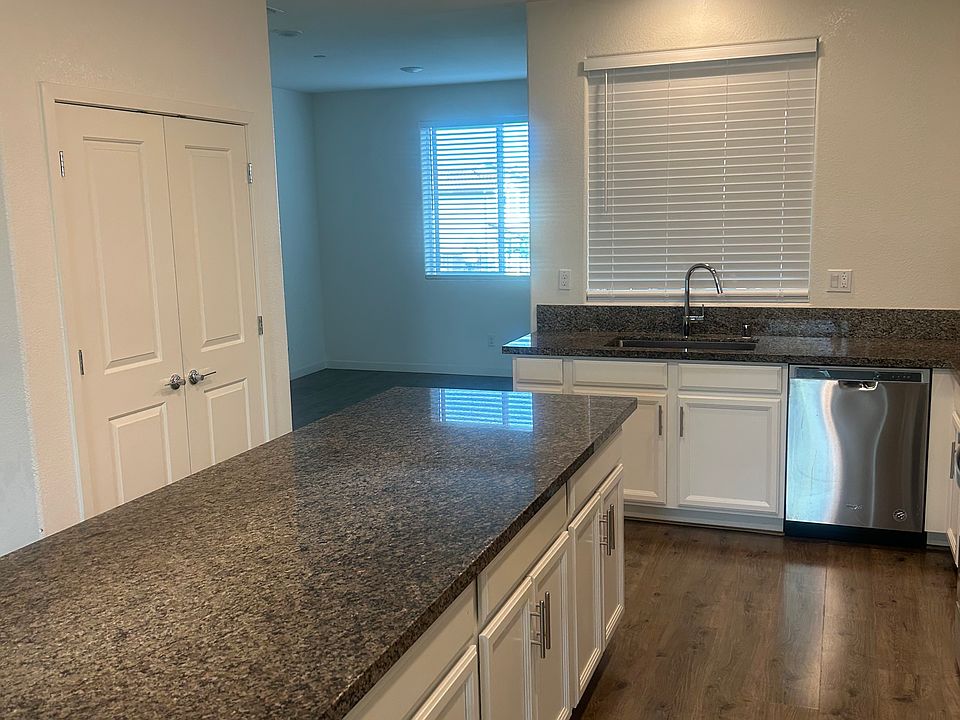 1st image of 2574 Natomas Crossing Dr