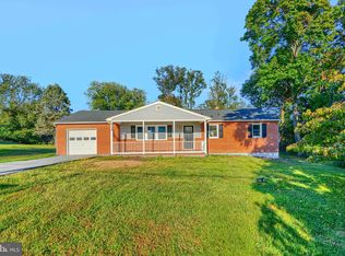 3728 Dance Mill Rd, Phoenix, MD 21131