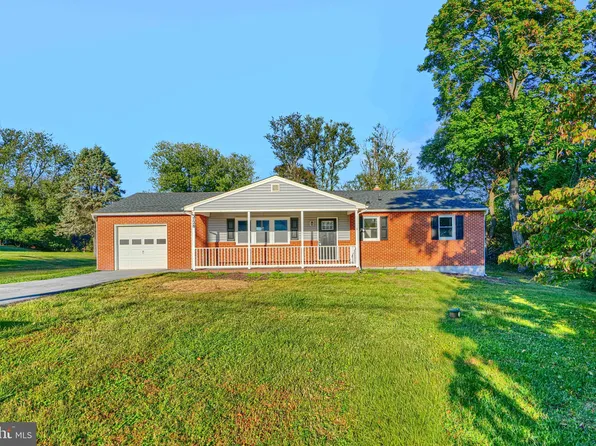 3728 Dance Mill Rd, Phoenix, MD 21131