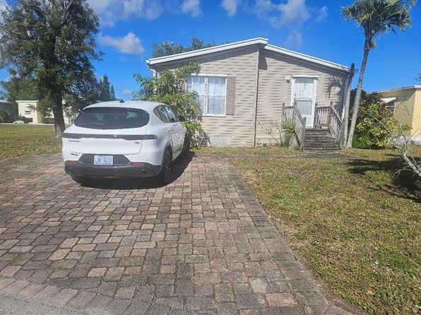 4317 71st St N UNIT 1277