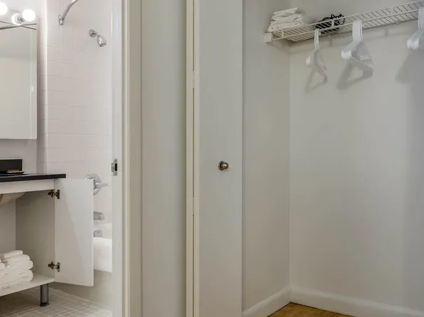 71 Broadway image 54 of 71