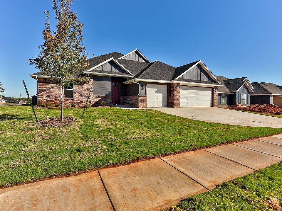 1st image of 3009 Hollow Crest Ln