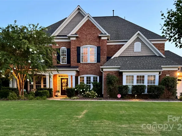 2205 Meleto Dr, Waxhaw, NC 28173
