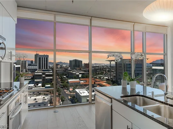 353 Bonneville Ave Unit 1305, Las Vegas, NV 89101