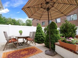 10 Murdock St #A, Somerville, MA 02145