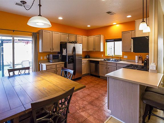 4th image of 78 Sunset Canyon Ln