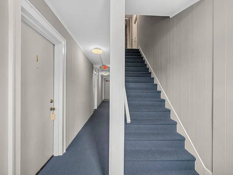 56 W Somerset St #1 — Photo 5