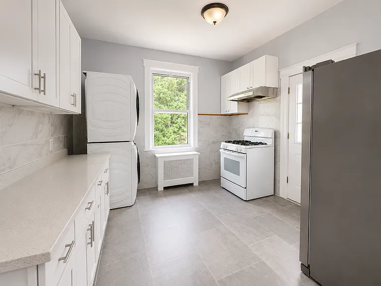 30 Overlook Ave #2 — Photo 7