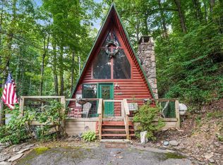 1188 Ski Mountain Rd, Gatlinburg, TN 37738