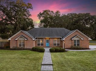 1942 Springbrook Rd, Fernandina Beach, FL 32034