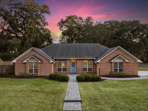 1942 Springbrook Rd, Fernandina Beach, FL 32034