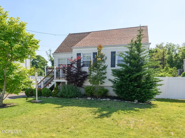 7 Gordon Court, Middletown, NJ 07748