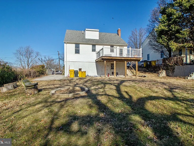 25 Birch Ave — Photo 3