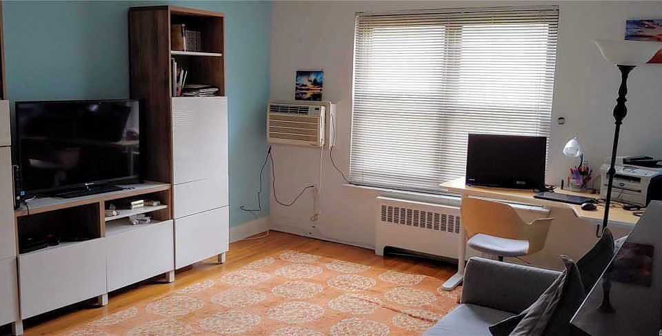1st image of 2 E Mill Dr APT 2B