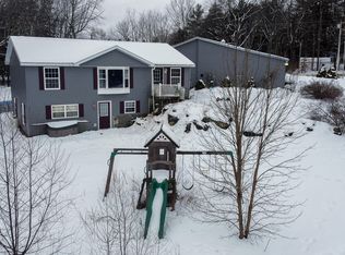 5 Fairview Dr, Leeds, ME 04263