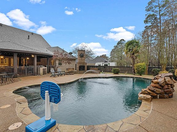 4th image of 115 Whitetail Ct