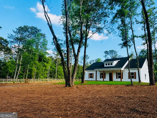 540 Country Club Rd, Newnan, GA 30263
