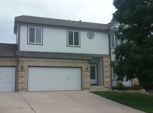 8020 Ravenel Dr, Colorado Springs, CO 80920