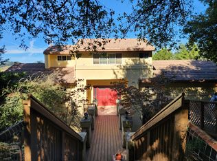 1325 Drury Rd, Berkeley, CA 94705