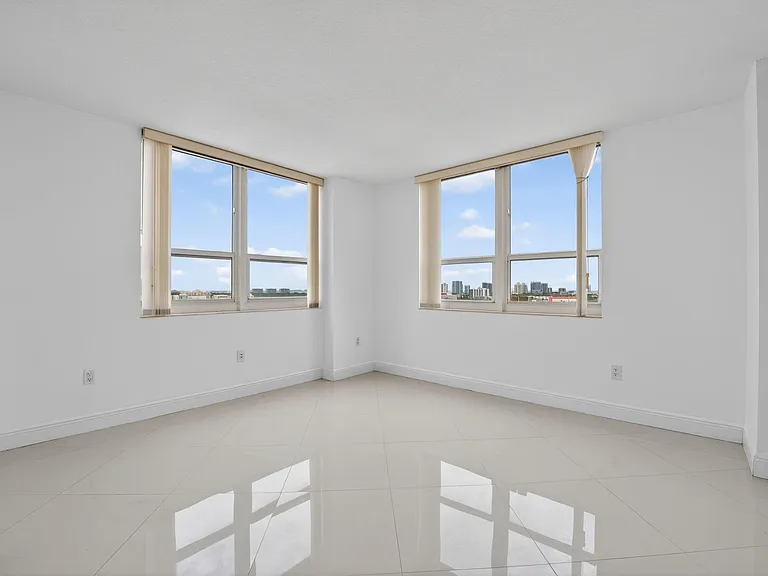 3232 Coral Way #1601 — Photo 14