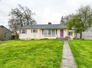 539 E Washington St, Athena, OR 97813