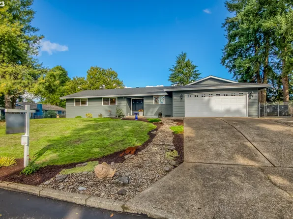 19931 Connie Ct, Oregon City, OR 97045