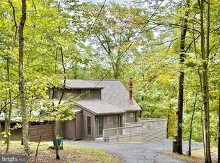 991 Walden Rd, Hedgesville, WV 25427