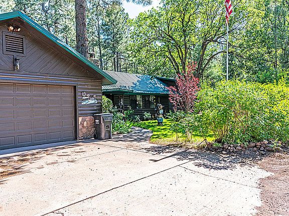 3rd image of 417 W Springtime Dr