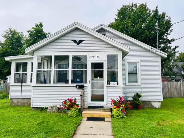 21 Reggio Avenue, Old Orchard Beach, ME 04064