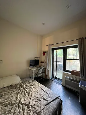 Rented by Oxford Property Group | media 26