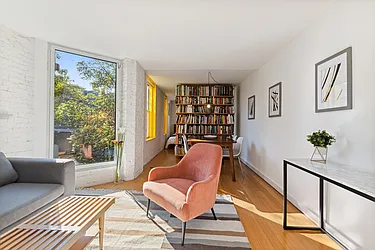 Rented by JDM Real Estate Consulting