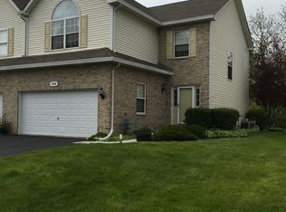 1114 Lily Field Ln, Bolingbrook, IL 60440