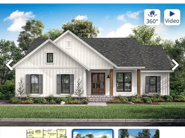 8 Old Pelham Rd, Belchertown, MA 01007