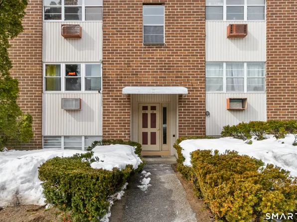 27 Belair Drive #27, New Milford, CT 06776