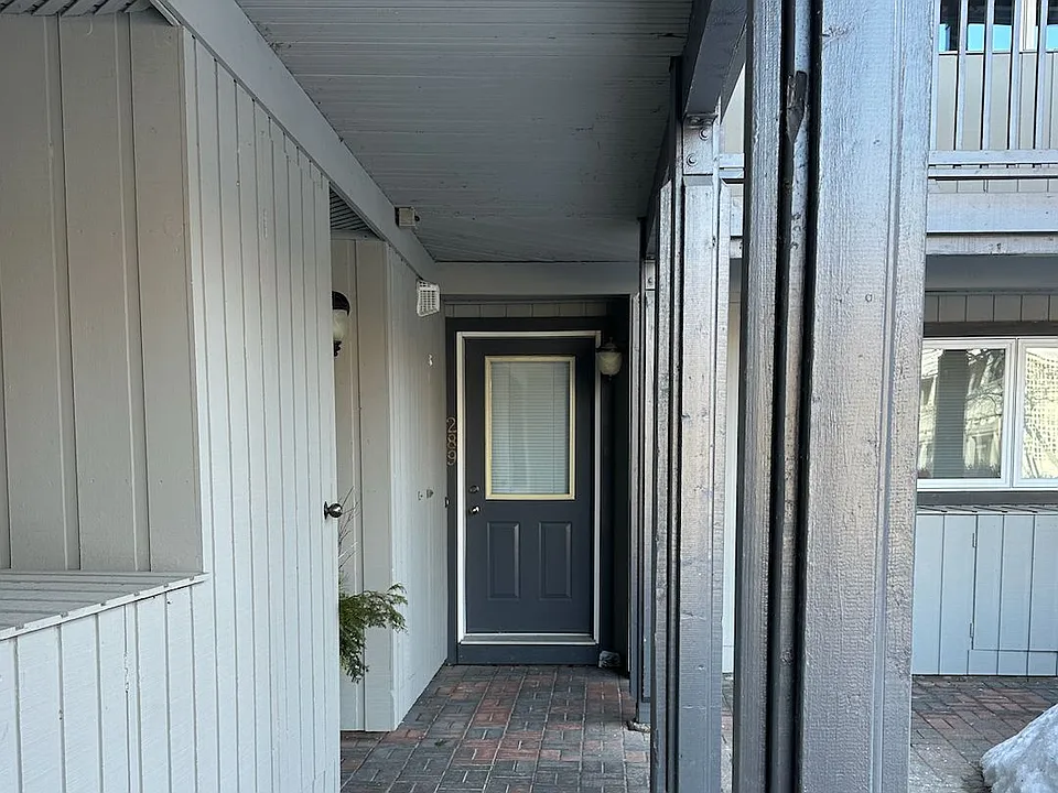 289 Mariners Way