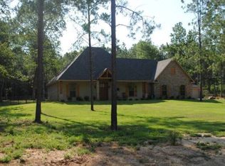 114 Clement Rd, Benton, LA 71006