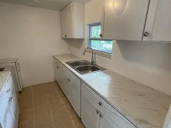 324 Suwanee Pl #3, Tavares, FL 32778