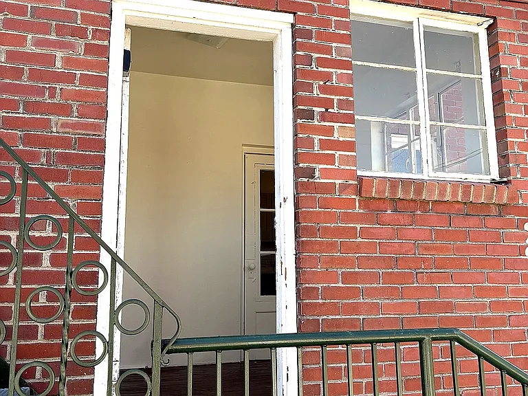 1306 Elizabeth St #1 — Photo 8
