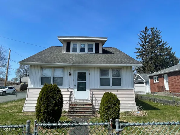 13 Washington Avenue, Colonie, NY 12205
