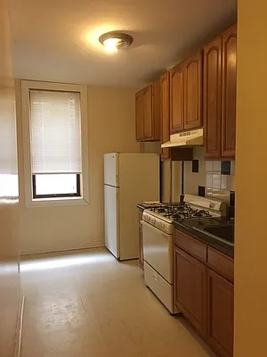 Rented by Lang Realty LLC | media 3