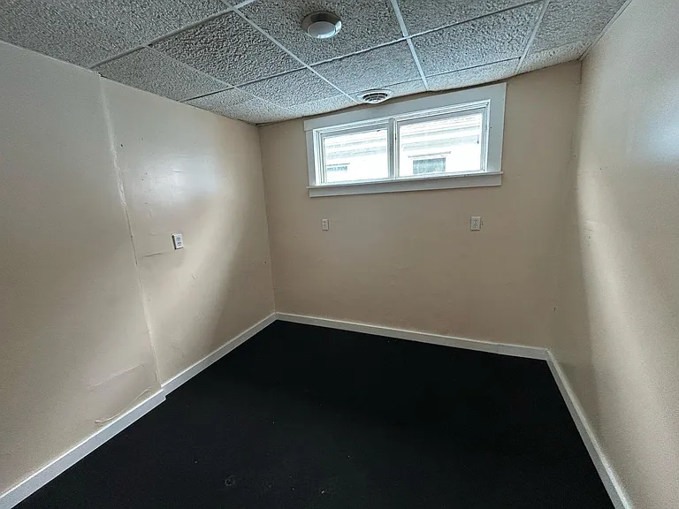 19 Archer Ave #2 — Photo 5