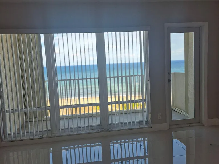 750 N Ocean Blvd #1009 — Photo 19