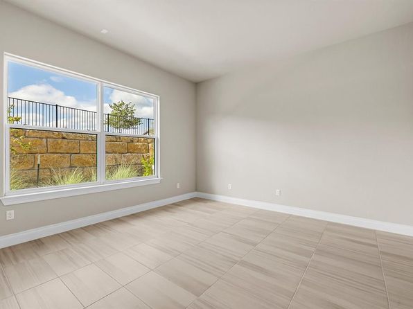 113 Amiata Dr, Horseshoe Bay, TX 78657
